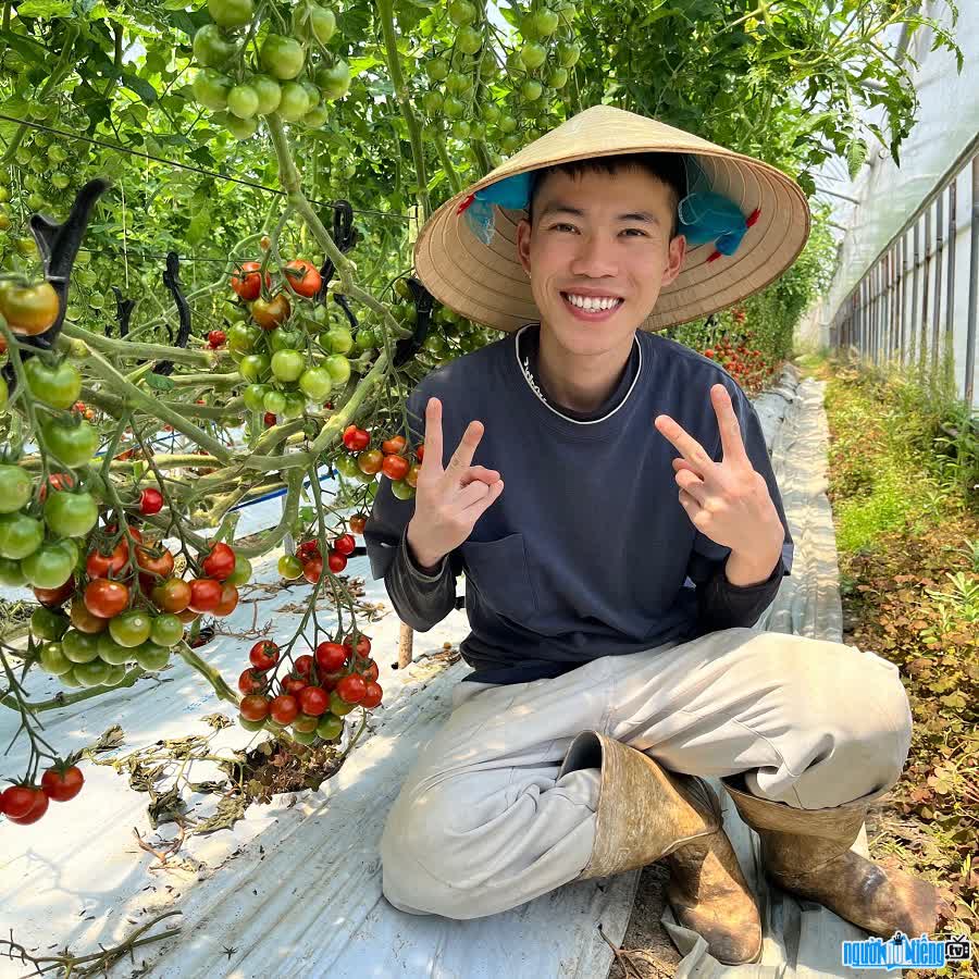 Nụ cười rạng rỡ của TikToker Tín Pepe