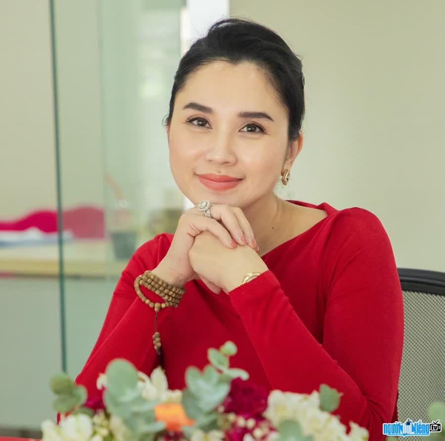 CEO Linh Đặng là doanh nhân tài sắc vẹn toàn