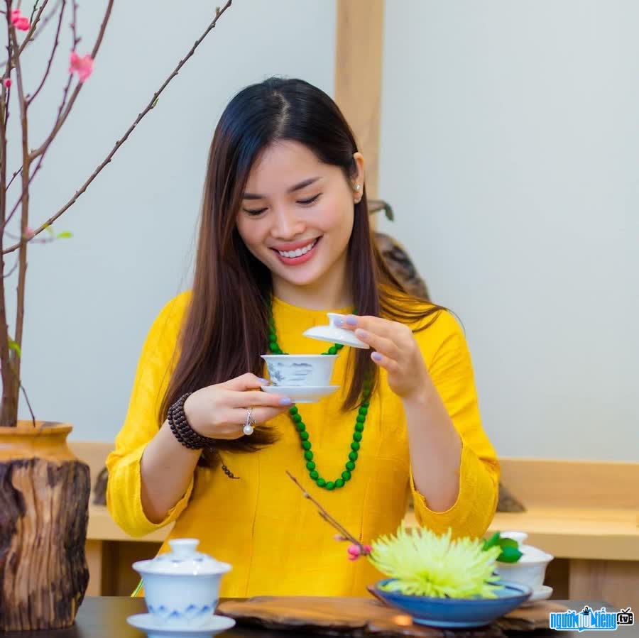 Bác sĩ Thu Phong theo đuổi phương pháp chữa lành