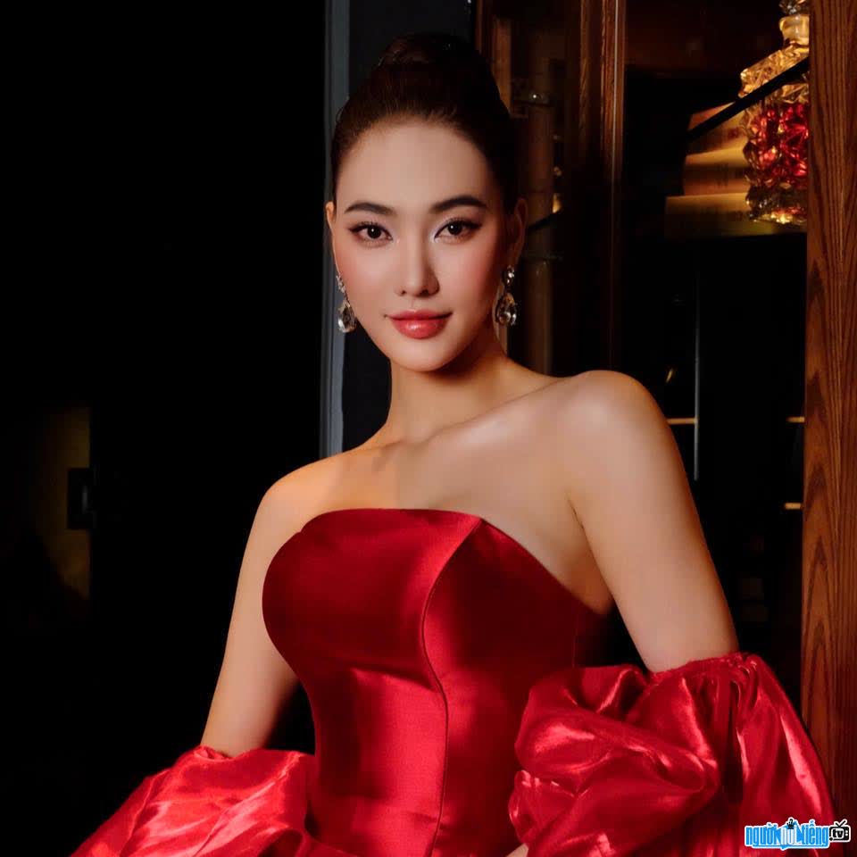 Hình ảnh Nguyễn Thị Thu Thảo đầy quyến rũ