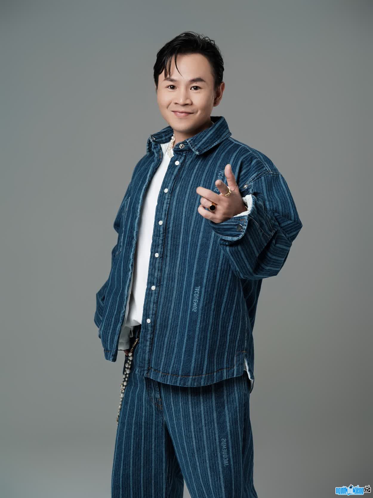 Hình ảnh mới nhất Binz Da Poet