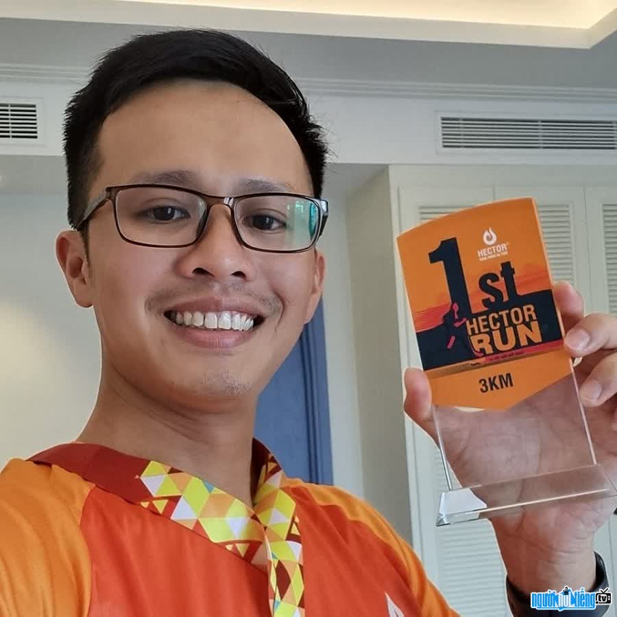 Youtuber Văn Hải - Cuộc Sống Miền Trung kết nối yêu thương