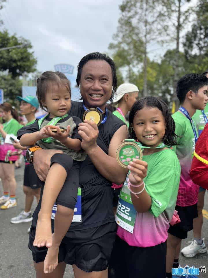 Hình ảnh Trần Đình Bảo luôn đam mê chạy