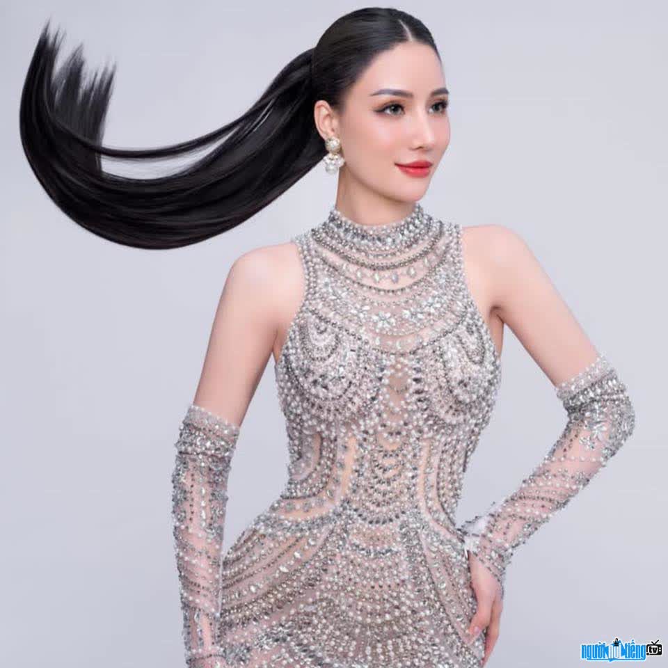 Hình ảnh xinh đẹp của Hoàng Thanh Loan