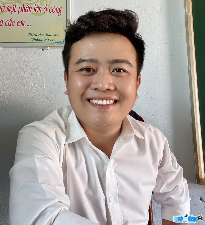 teacher Pham Thai is well known for the funny videos on Tiktok