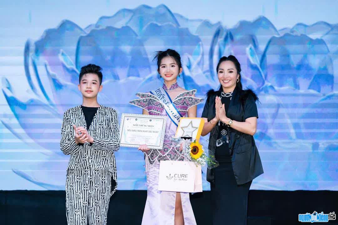 Hình ảnh Nguyễn Huỳnh Yến Trang đầy tài năng