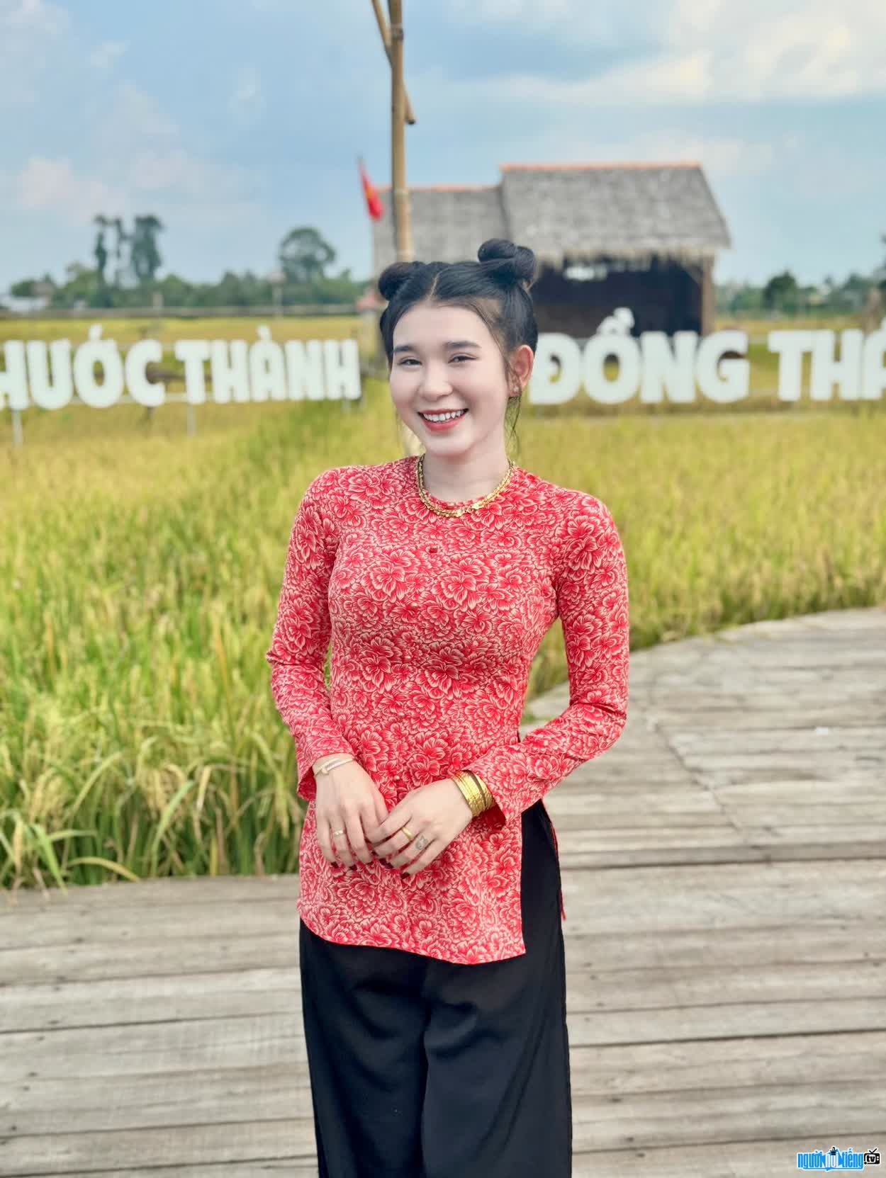 Hình ảnh Huỳnh Mộng Như xinh đẹp