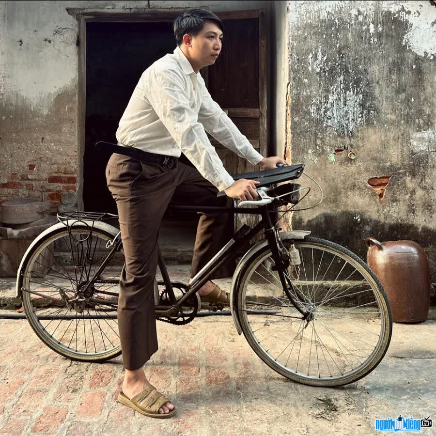 TikToker Anh Hai Quê giúp khán giả tìm lại ký ức xưa