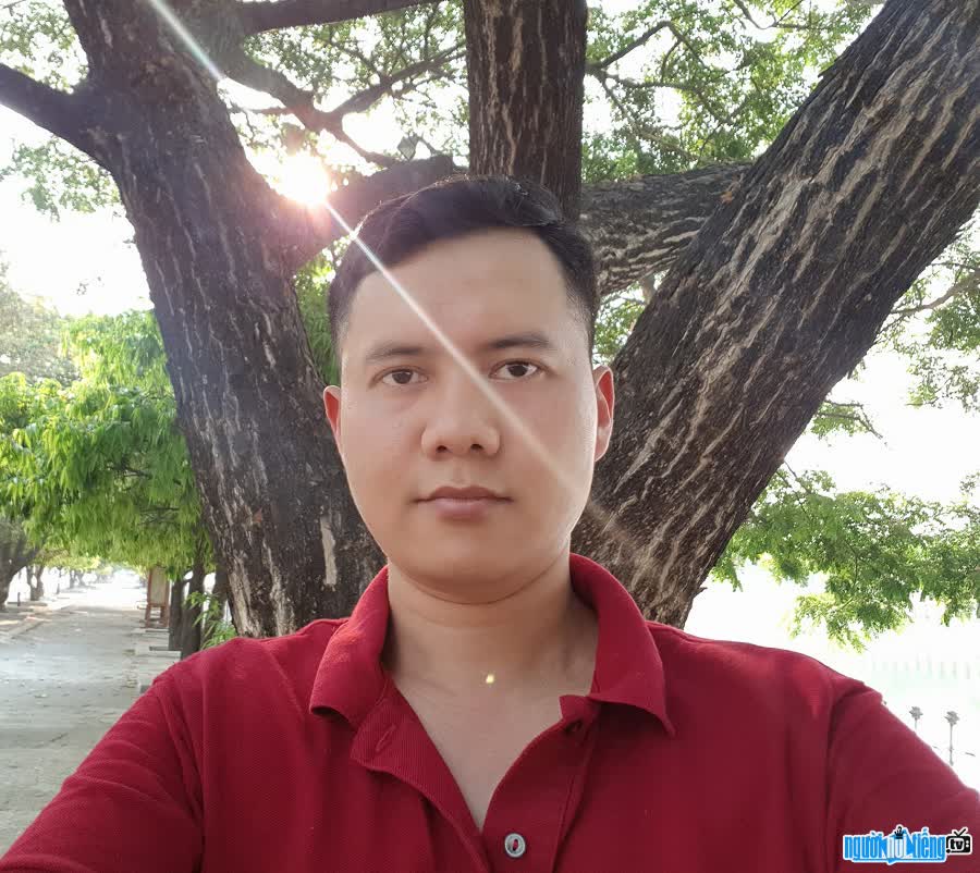 Doanh nhân Đỗ Quang Khánh (Khánh Đá) am hiểu sâu sắc về đá quý