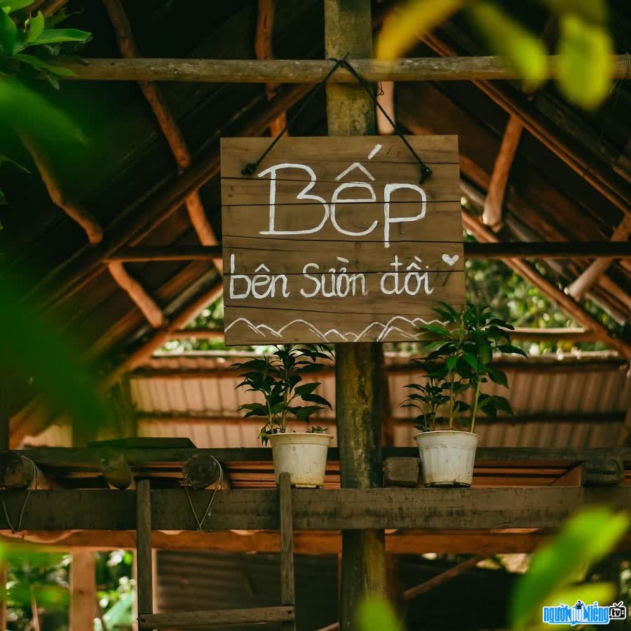 Khung cảnh bình yên của kênh TikTok Bếp Bên Sườn Đồi