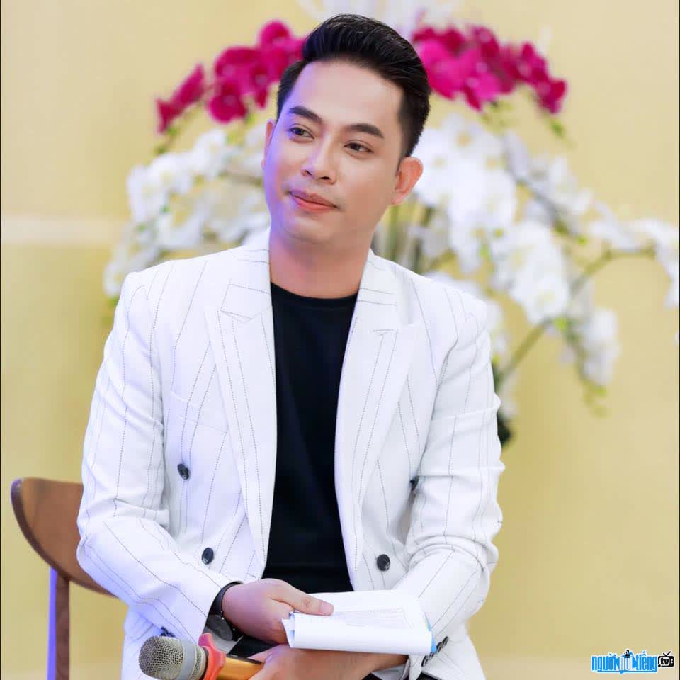 Hình ảnh đạo diễn Võ Hiếu Nghĩa điển trai tài năng