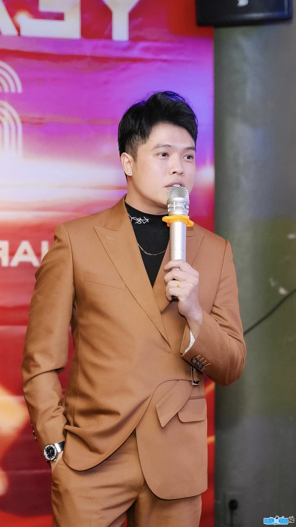 Hình ảnh Nghĩa Acv tài năng