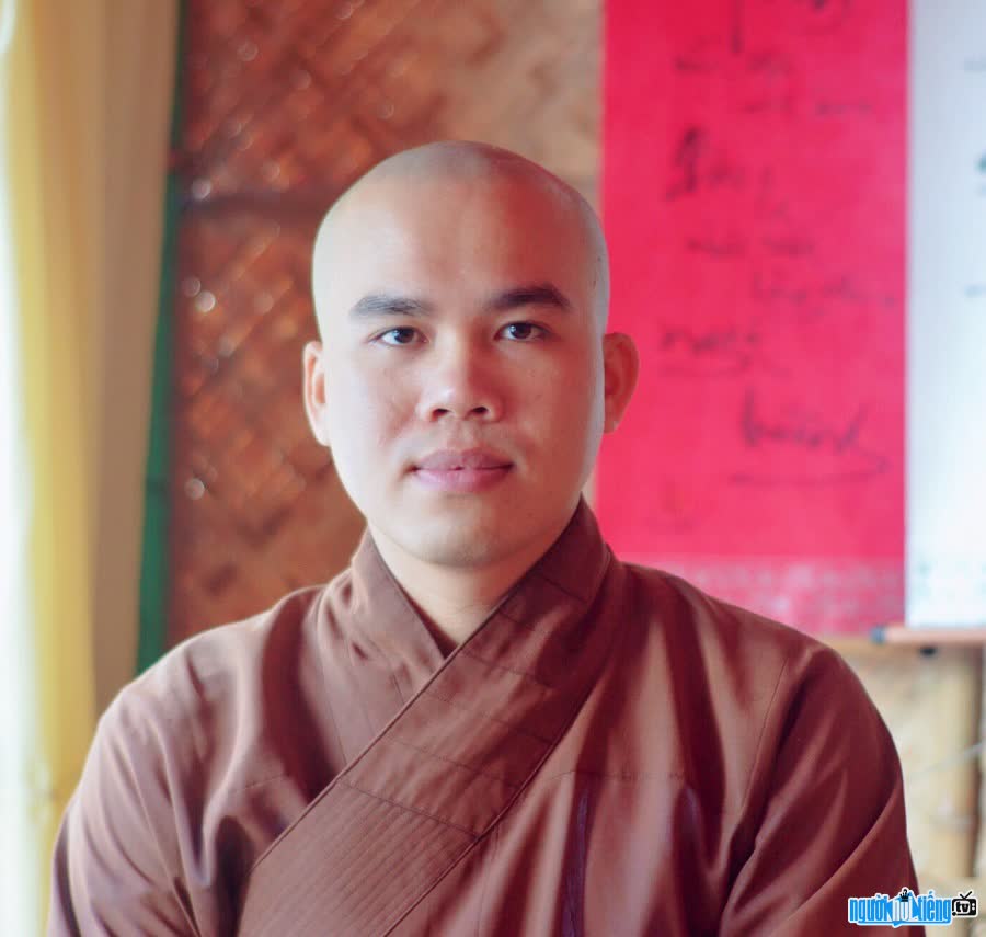 Thích Trung Hiếu - nhà sư trẻ đầy nhiệt huyết