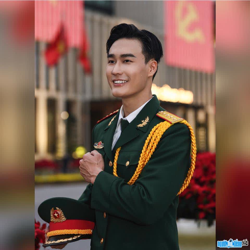 Hình ảnh mới nhất của Nguyễn Đức Quang trong buổi duyệt binh A80