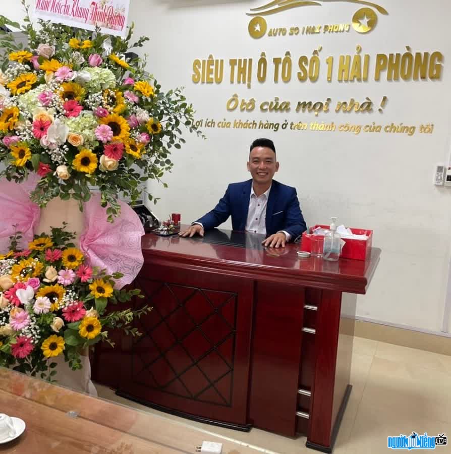 Doanh nhân Sơn Xe Hơi là chủ siêu thị ô tô số 1 Hải Phòng