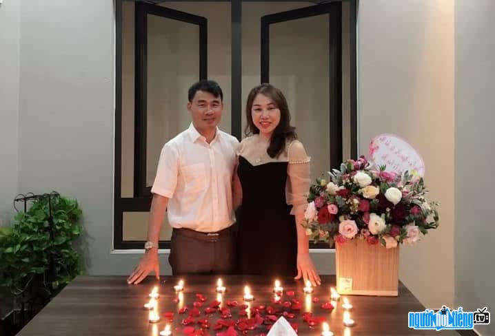 Vợ chồng hiện tượng mạng Hàn Huyền thời còn hạnh phúc bên nhau