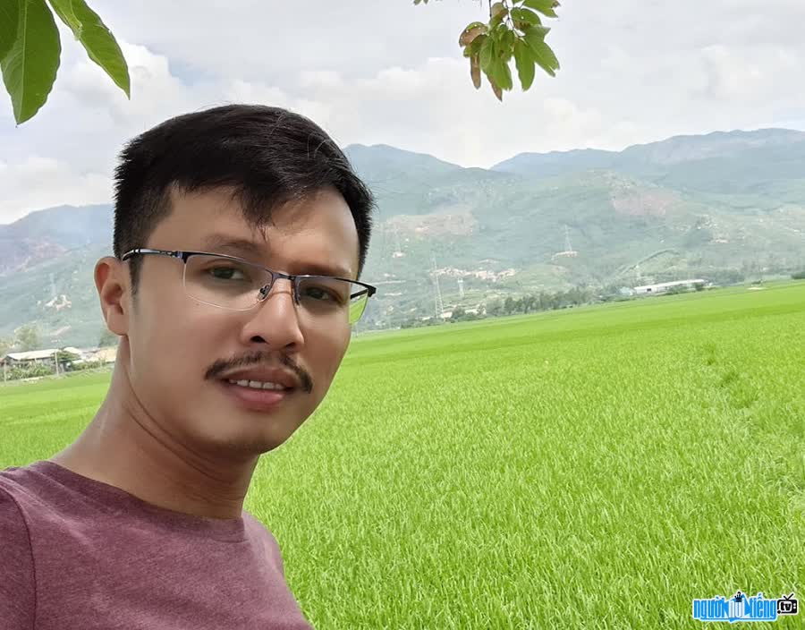 Youtuber Văn Hải - Cuộc Sống Miền Trung chia sẻ cuộc sống của người dân miền Trung