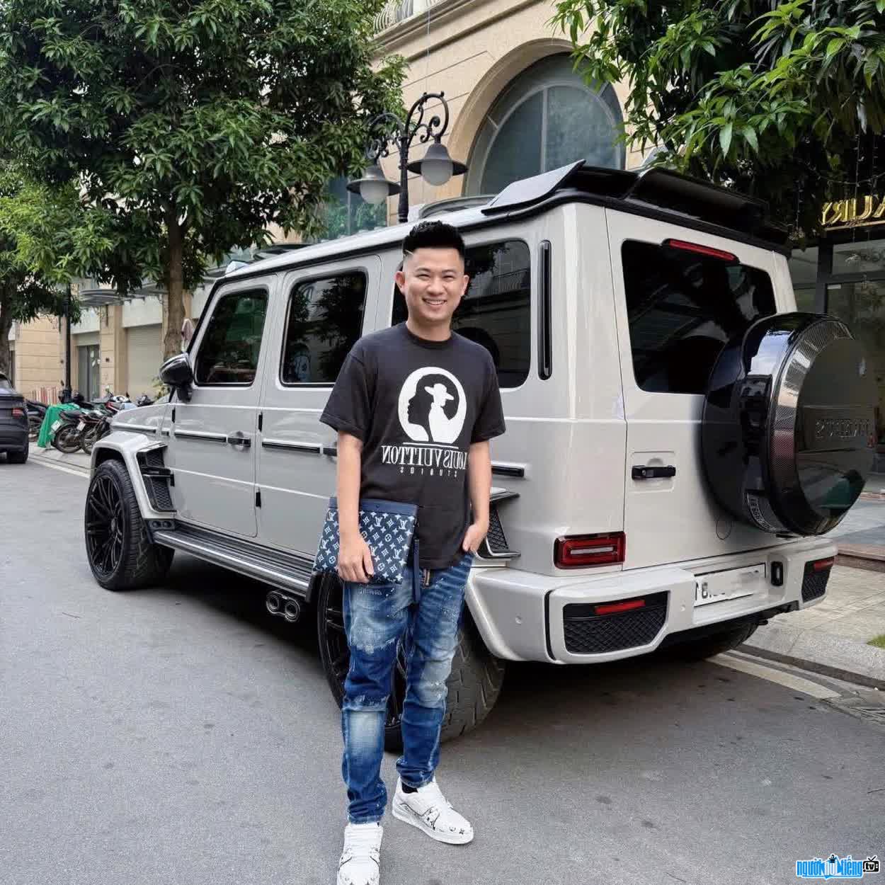 Hình ảnh mới nhất của Nguyễn Văn Hiếu