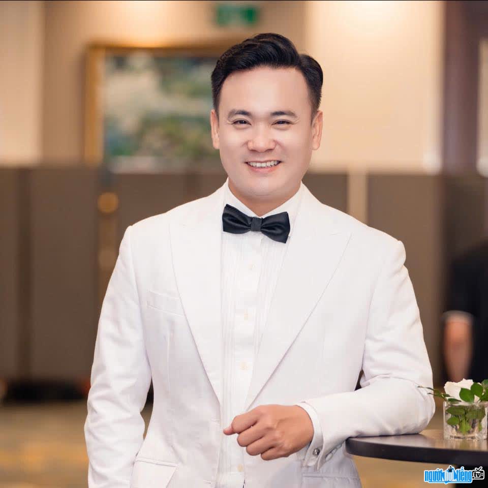 Hình ảnh mới nhất của MC Lâm Phương