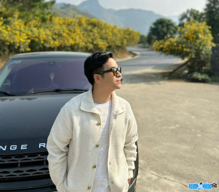 Youtuber Pheng Pheng Vlog tổ chức tour du lịch chất lượng cao