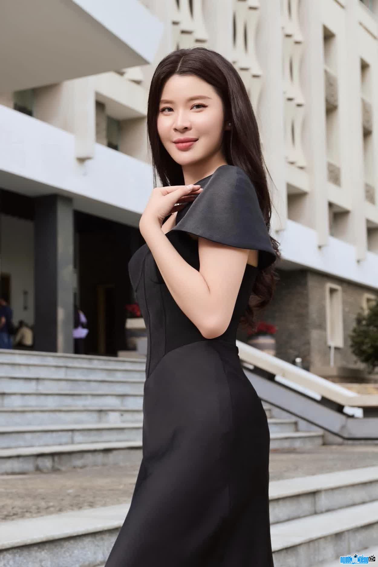 Hình ảnh Nguyễn Đặng Như Quỳnh giản dị đời thường
