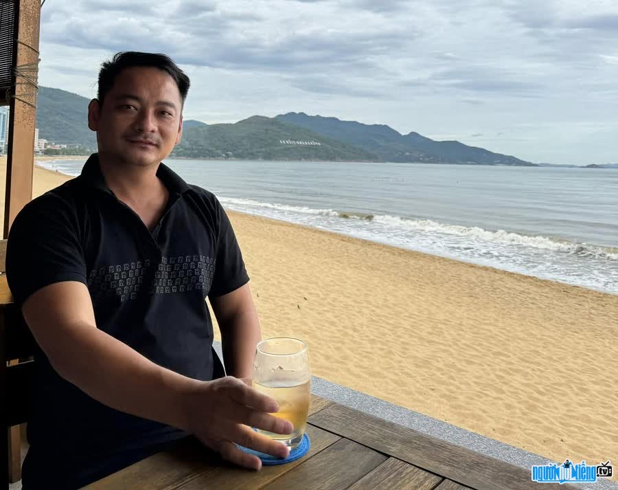 Youtuber Xe Đầu Kéo Vlog chia sẻ cuộc sống của người tài xế