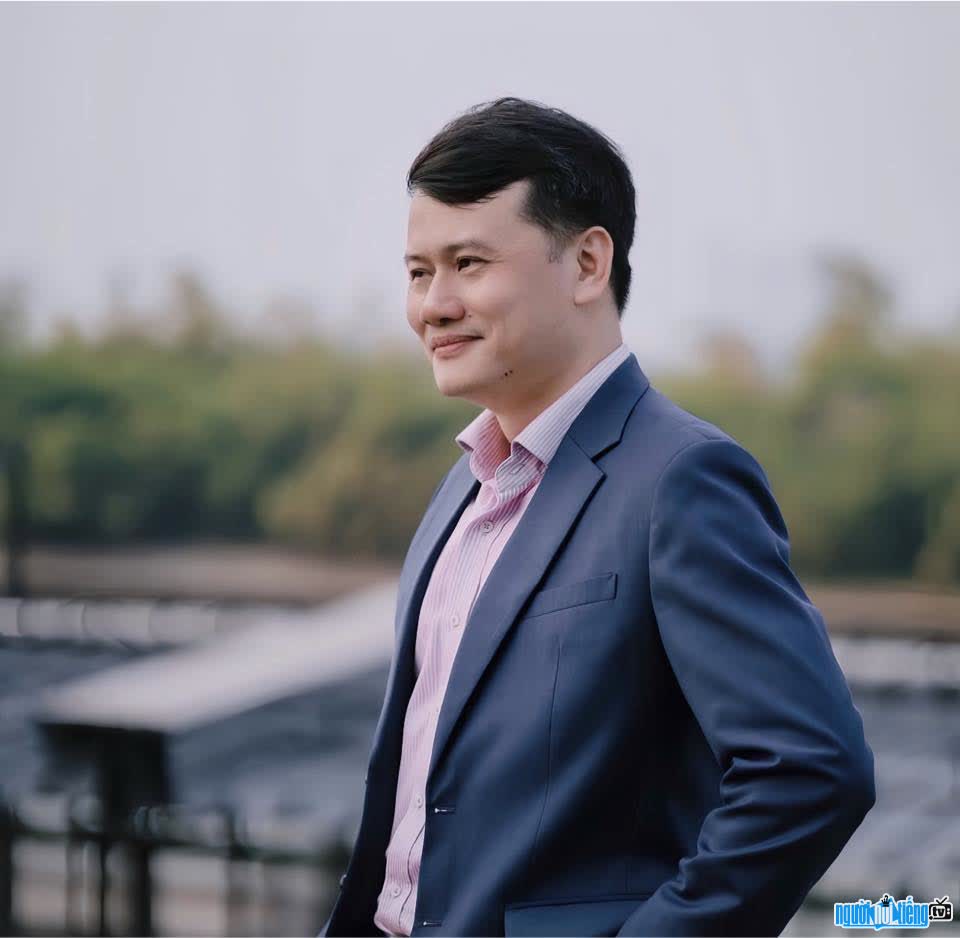 Hình ảnh diễn giả Trần Bằng Việt tài năng