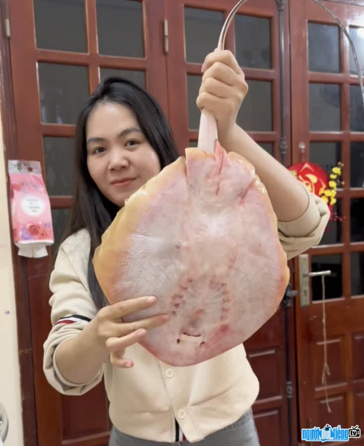 TikToker Nấu Cùng Hằng hướng dẫn nấu nhiều món ăn ngon