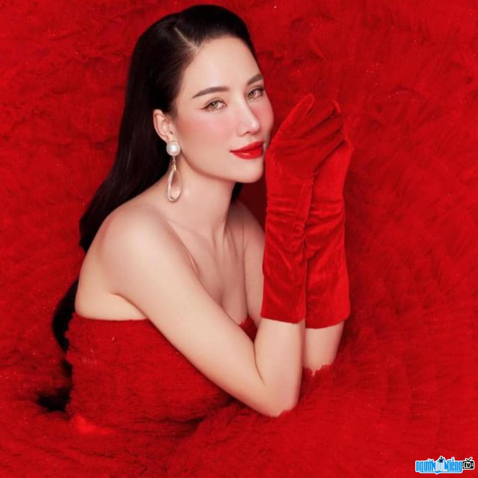 Hình ảnh quyến rũ của Hoàng Thanh Loan
