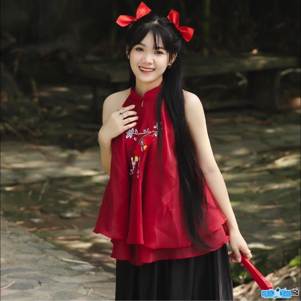 Hình ảnh Dương Ái Vy mới nhất