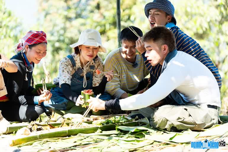 Hiện tượng mạng Vàng Thị Thông tham gia Gia đình Haha