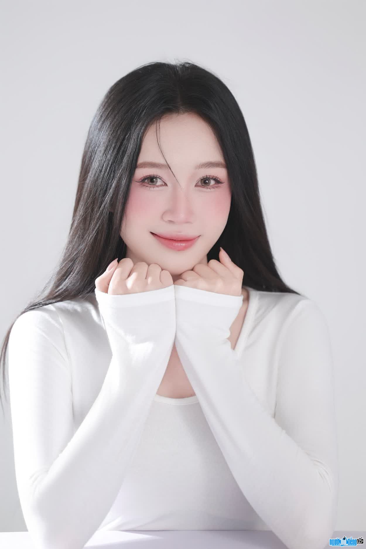 Hình ảnh Lê Thị Thu Trà xinh đẹp tài năng