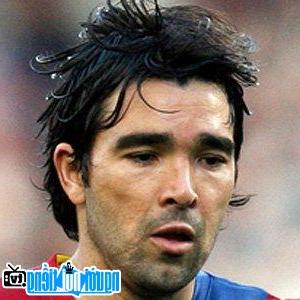 The Latest Picture of Deco Football Player
