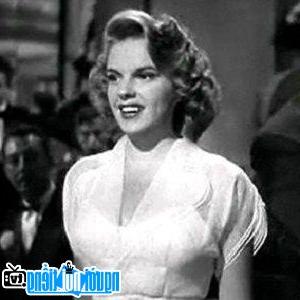 Latest Picture Of Actress Judy Garland