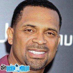 A Portrait Picture Of Comedian Mike Epps