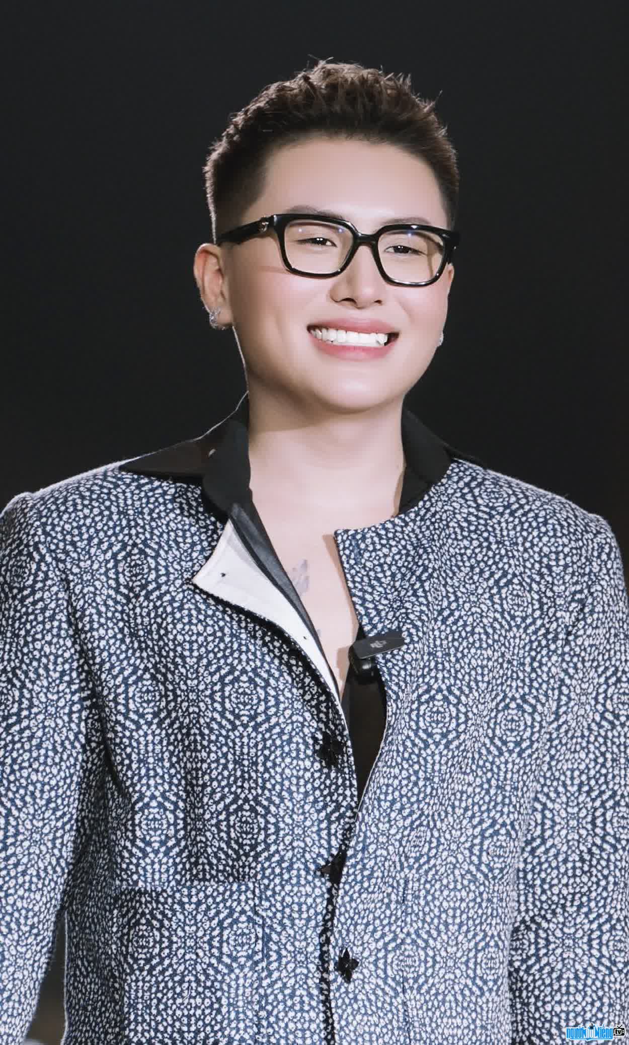 Image of Phung Minh Long