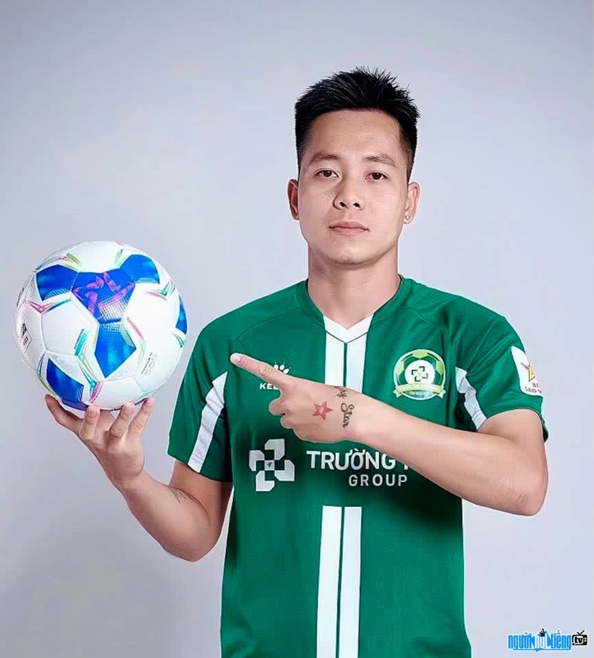 Image of Le Thanh Binh