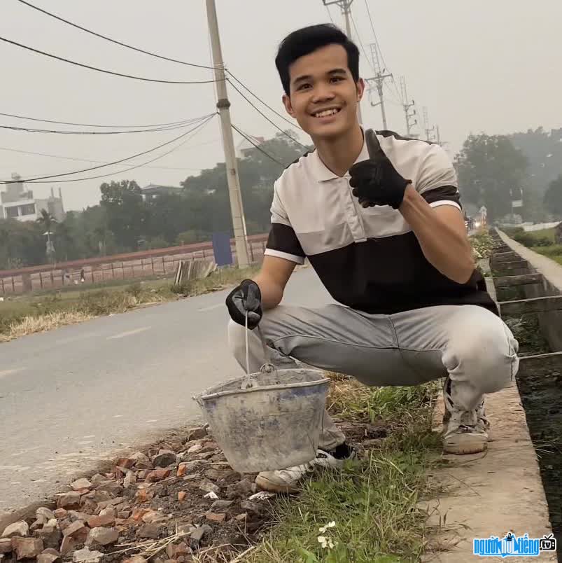Châ dung TikToker Anh Vá Đường (Vũ Trần Duy Nhất)