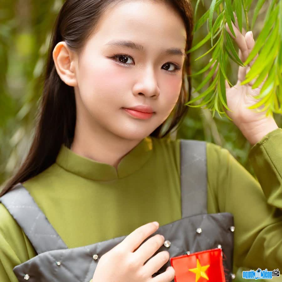 Image of Tran Phuong Loan