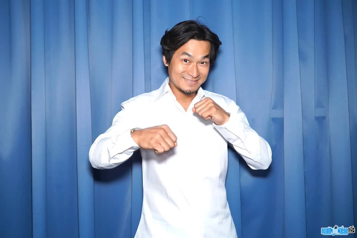 Latest images of actor Long Dien