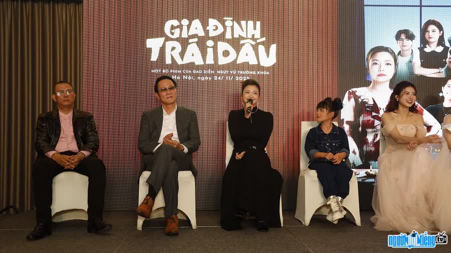 Họp báo ra mắt phim Gia Đình Trái Dấu
