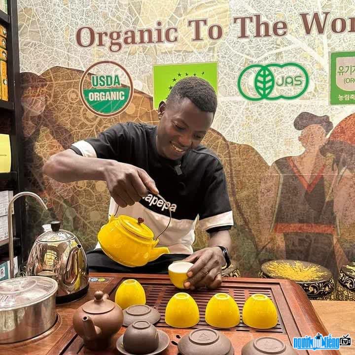 Youtuber Lindo được yêu mến vì sự chân thật và gần gũi