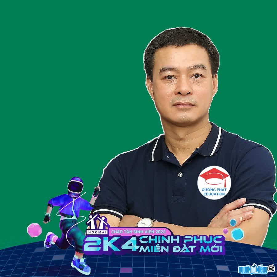 Giáo viên Phạm Hữu Cường đồng hành cùng học sinh chinh phục môn Văn