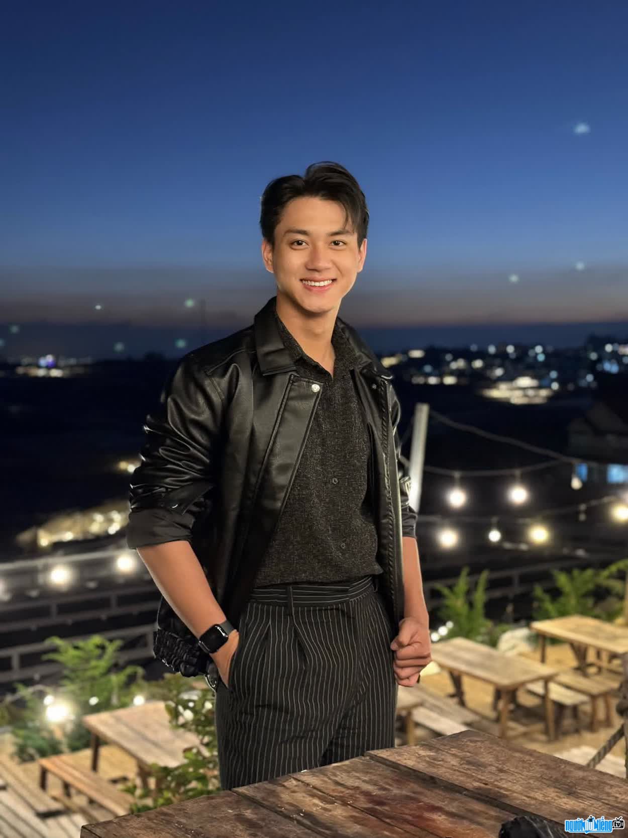 Hình ảnh Nguyễn Dương điển trai tài năng