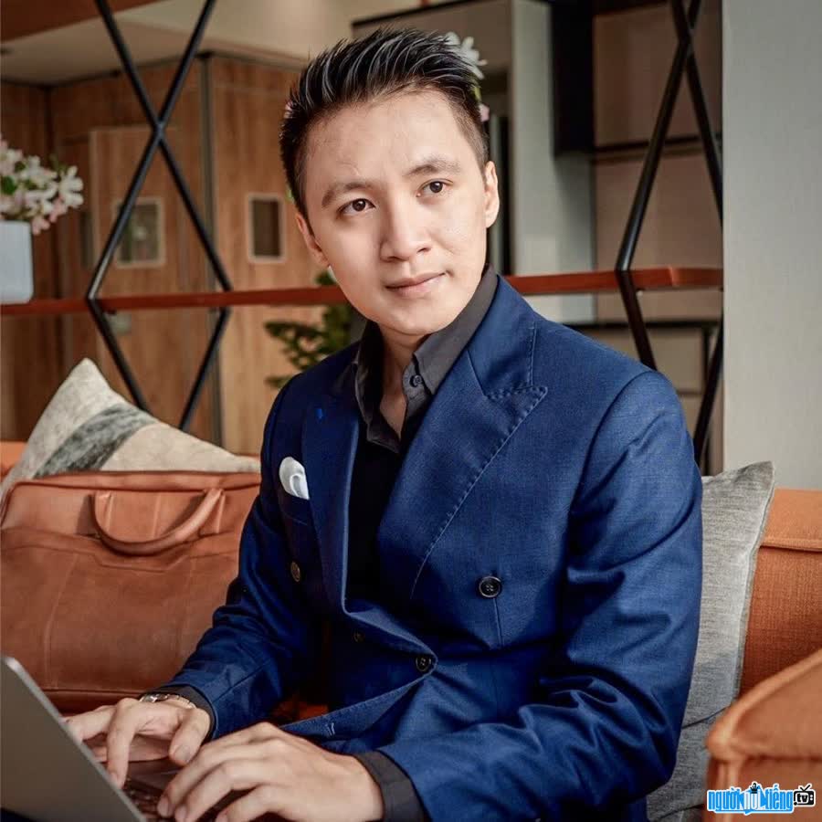 Chuyên gia Marketing Hồ Mạnh Thắng chia sẻ cách kiếm tiền online từ trải nghiệm thực tế