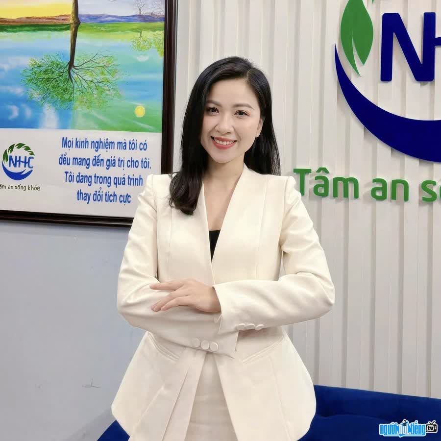 Psychologist Le Thi Thanh Phuong is the Director of NHC Vietnam Center at Quan Hoa campus