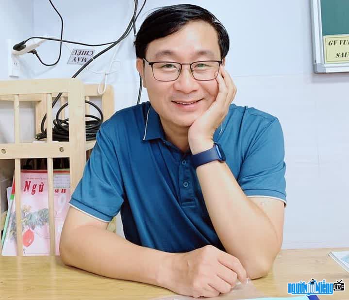 Giáo viên Phan Danh Hiếu là thầy giáo dạy Văn nổi tiếng