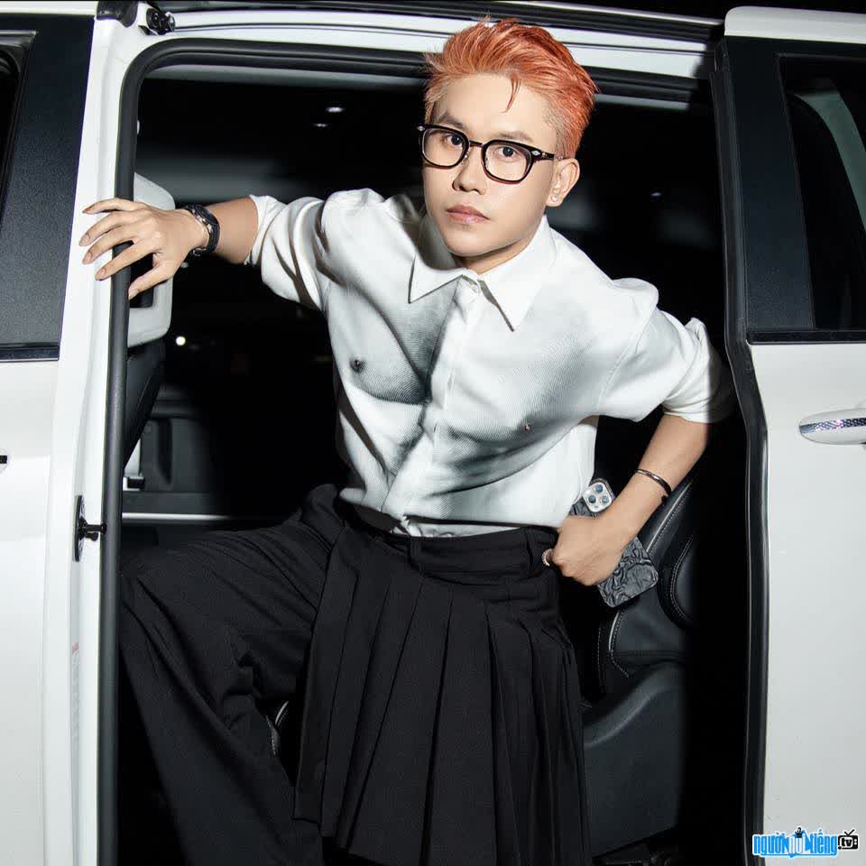 Hình ảnh mới nhất của stylist Fat Tai