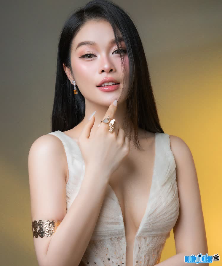 Singer Tran Oanh is the Champion of Shining Stars Doi 2026