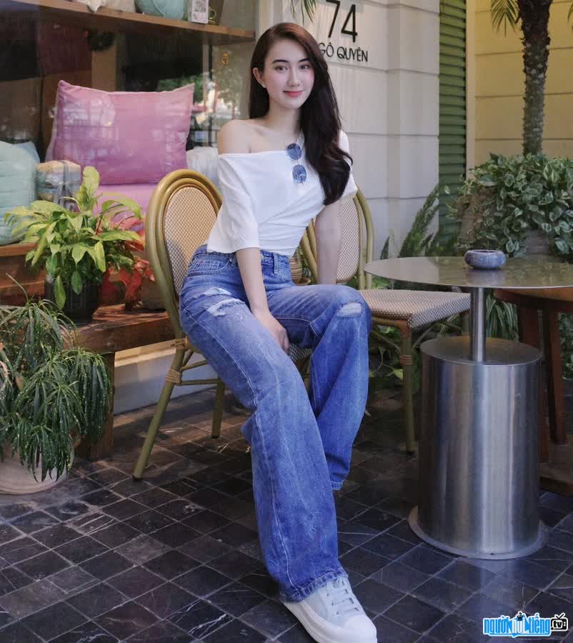 Diễn viên Lê Trần Thanh Tâm trẻ trung và xinh đẹp